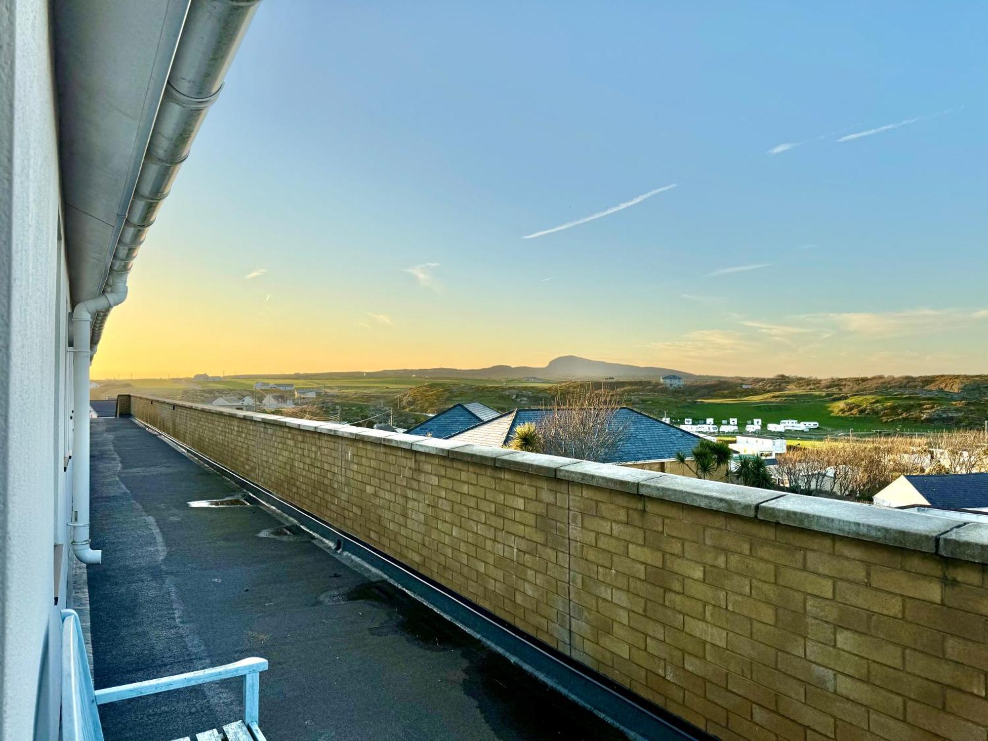 Lagoon View - Sea View- Pet Friendly - 2 Bed Apt - En-Suite Тріарддур Екстер'єр фото