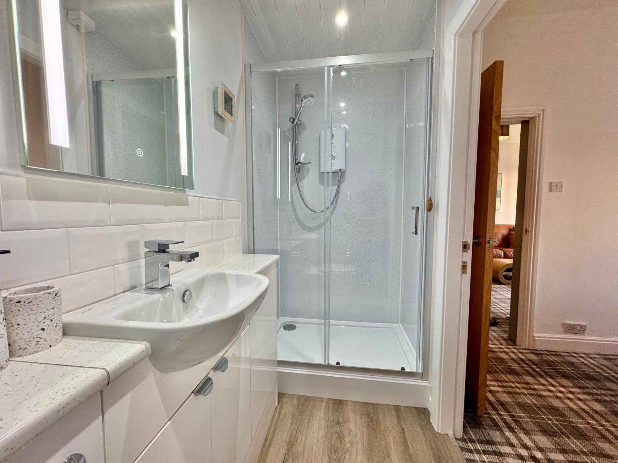 Lagoon View - Sea View- Pet Friendly - 2 Bed Apt - En-Suite Тріарддур Екстер'єр фото